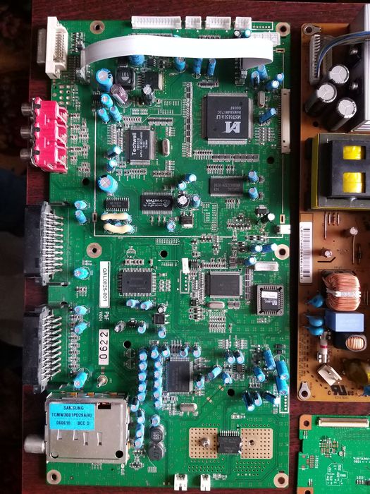 Запчастини до телевізорів