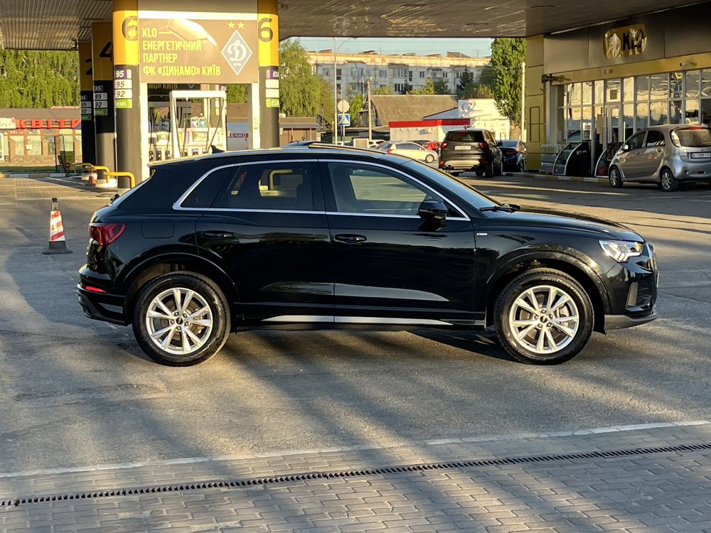 Audi Q3 quattro відмінний стан