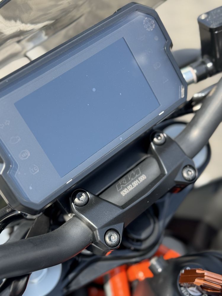 Мотоцикл Ktm duke 390 2021 офіційний