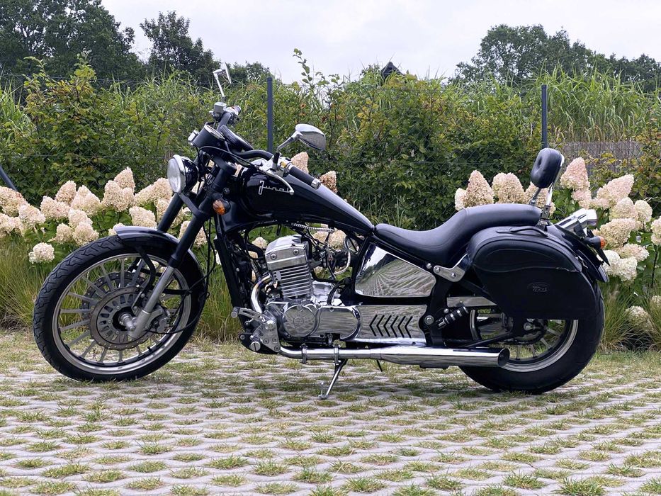 Junak M16 320 cm3