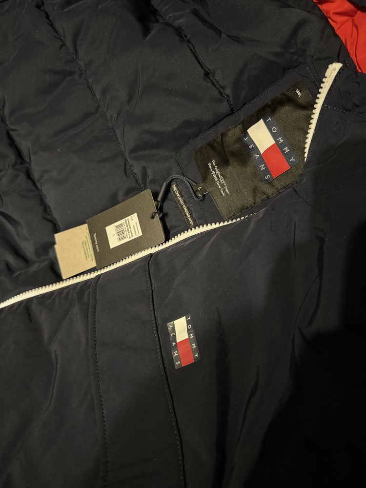 Куртка Tommy Jeans мужская, размер L, утепленная, на осень, оригинал