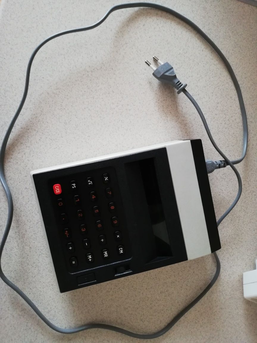 Kalkulator elwro 144 z PRL
