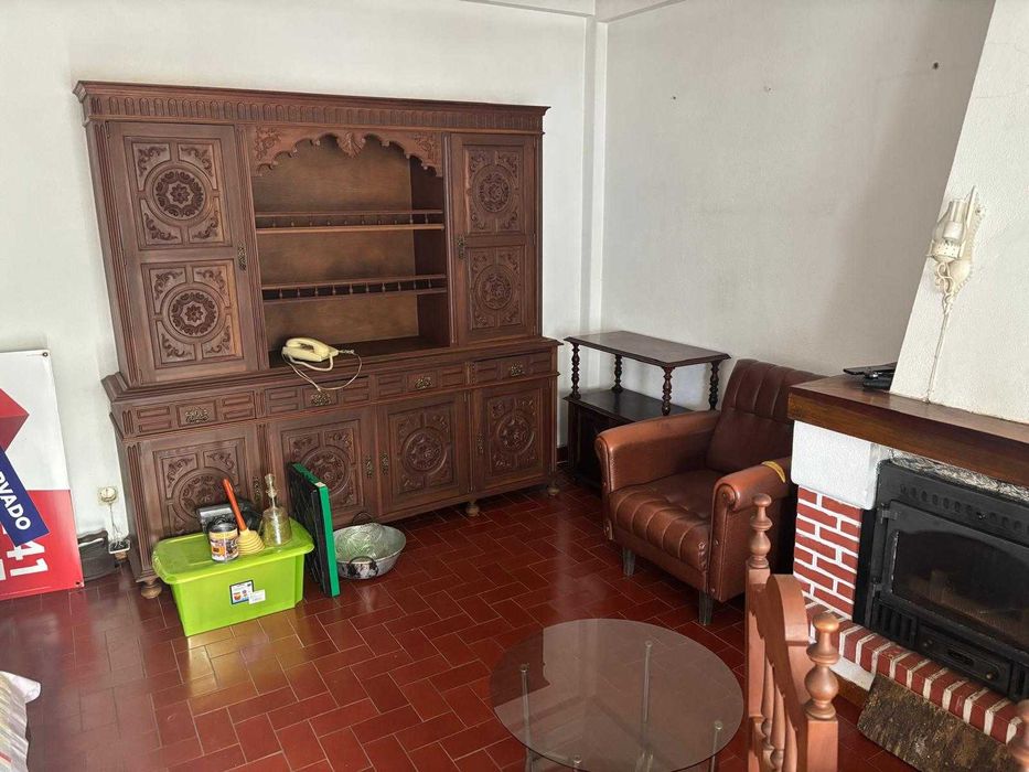 Lote Móveis Antigos – 400€ ou Melhor Oferta