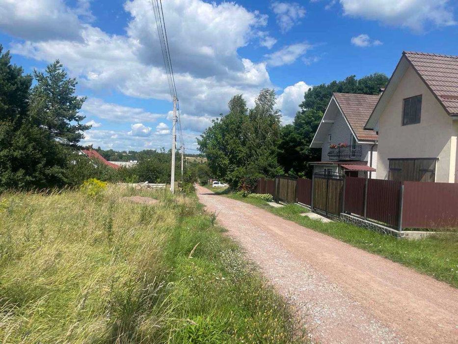 Ділянка в с. Піски під забудову