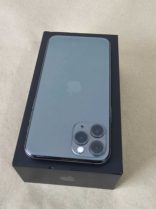 Iphone 11Pro 256gb.  77% Bateria.  Excelente. Tudo de origem.