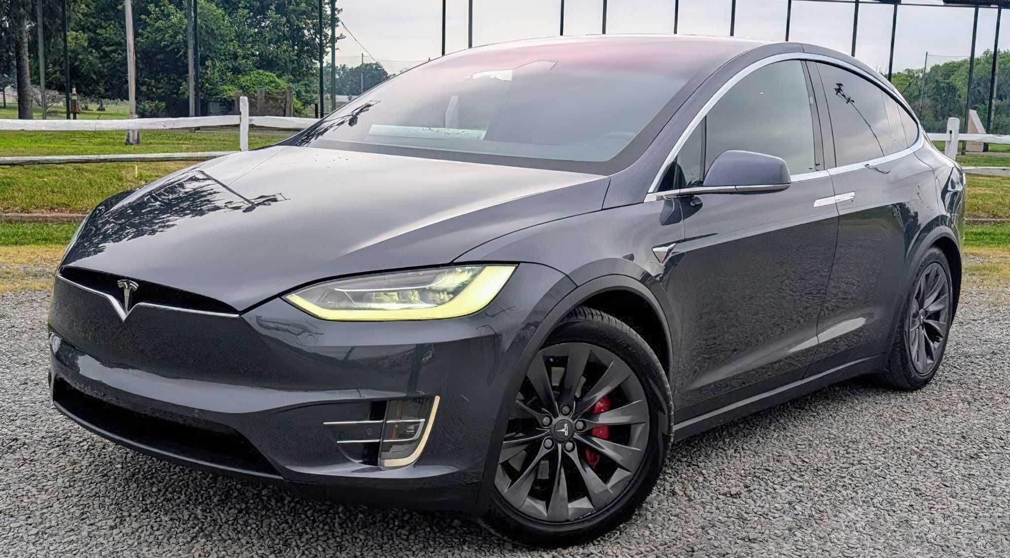 Tesla Model X P100D 2018