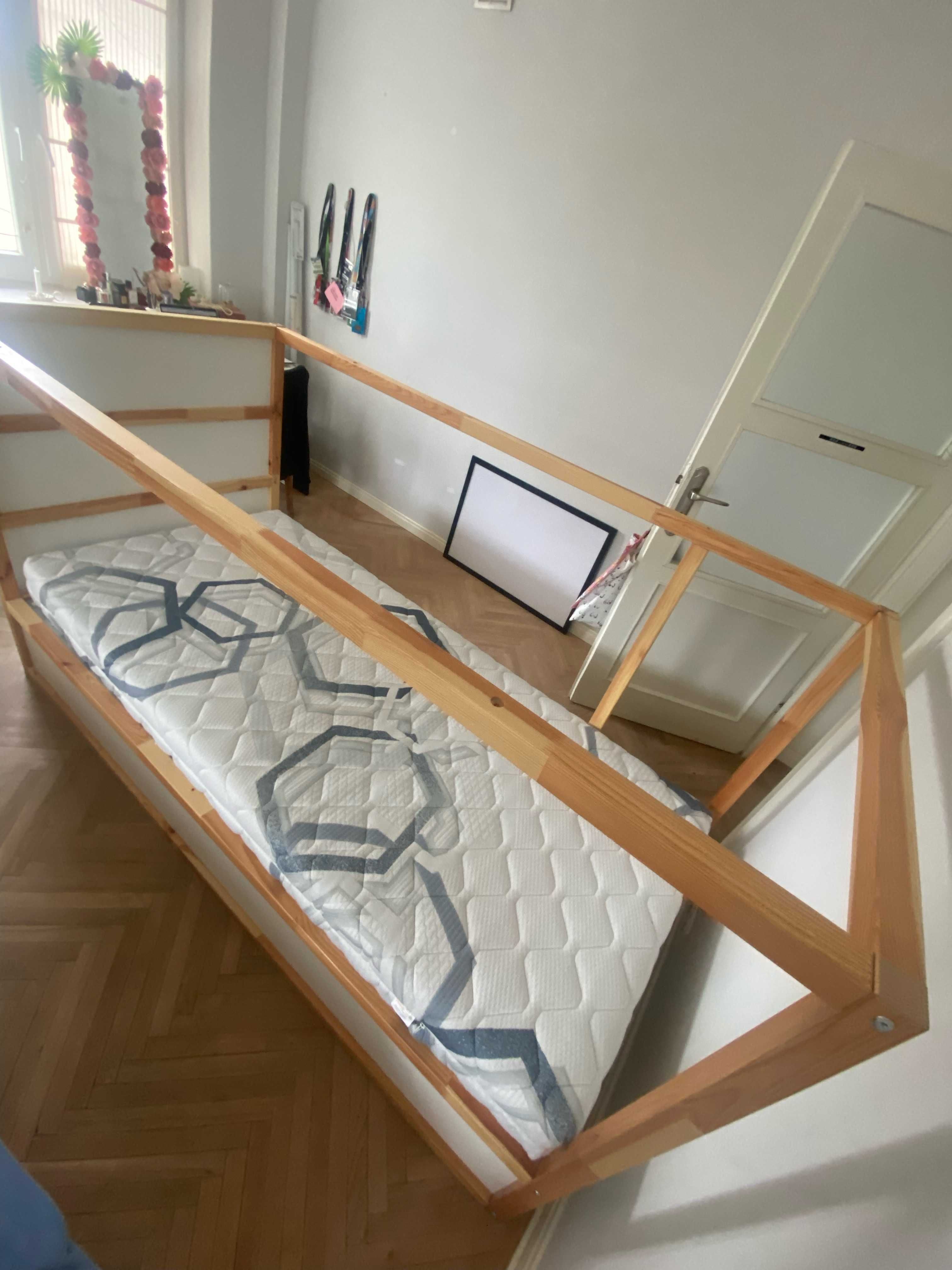 Łózko IKEA z materacem