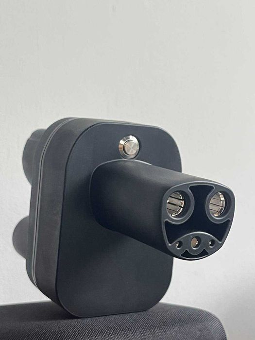 Перехідник CCS2 до 250 кВт для Tesla | з кнопкою Рест/Дорест |