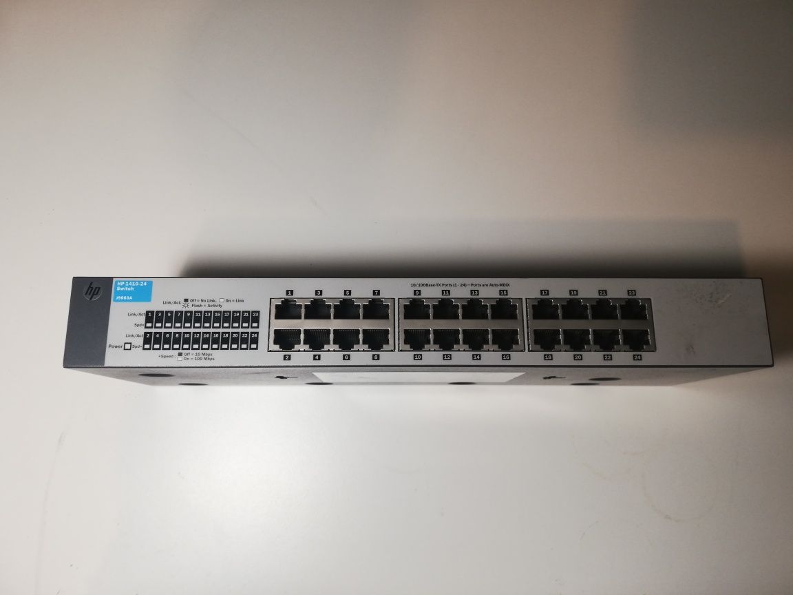 Switch Hp 1410-24 model: J9663A