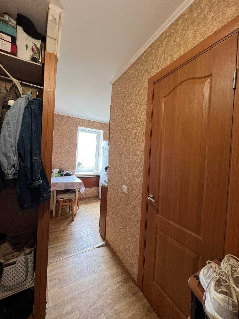 Продаж 1-кімнатної квартири пл. Холодногірська (р-н Горького)