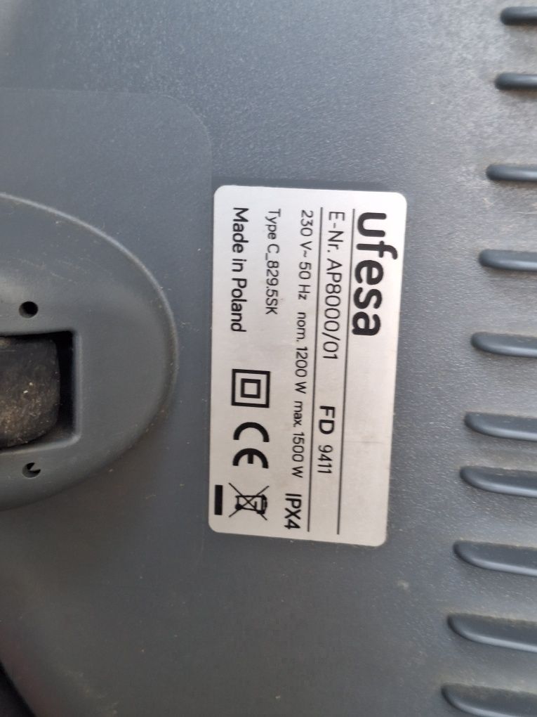 Aspirador água UFESA AP8000 profissional 4 litros