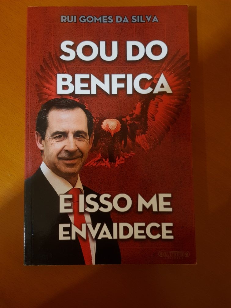 Vendo livro do Benfica
