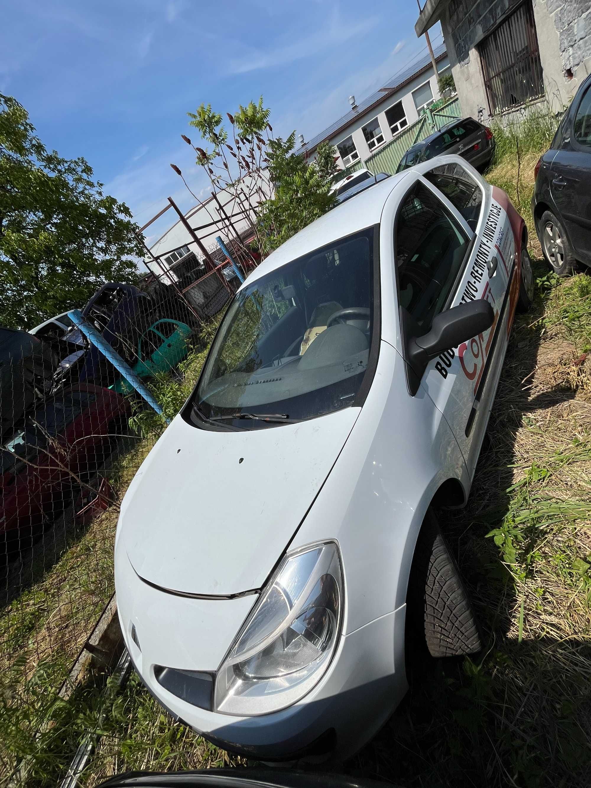 Renault Clio III 1.5 DCI 2008 na części drzwi zderzak maska lampy inne