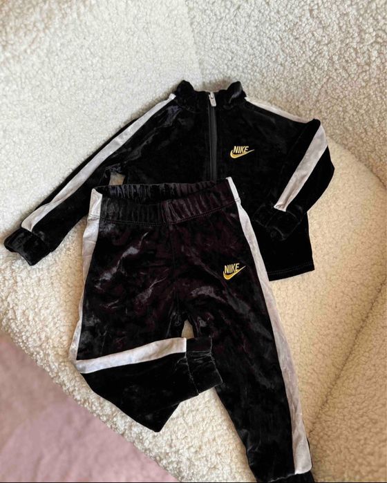 Костюм Nike 12 м