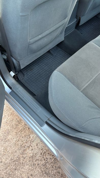 Продам авто 2013 року, у відмінному стані!