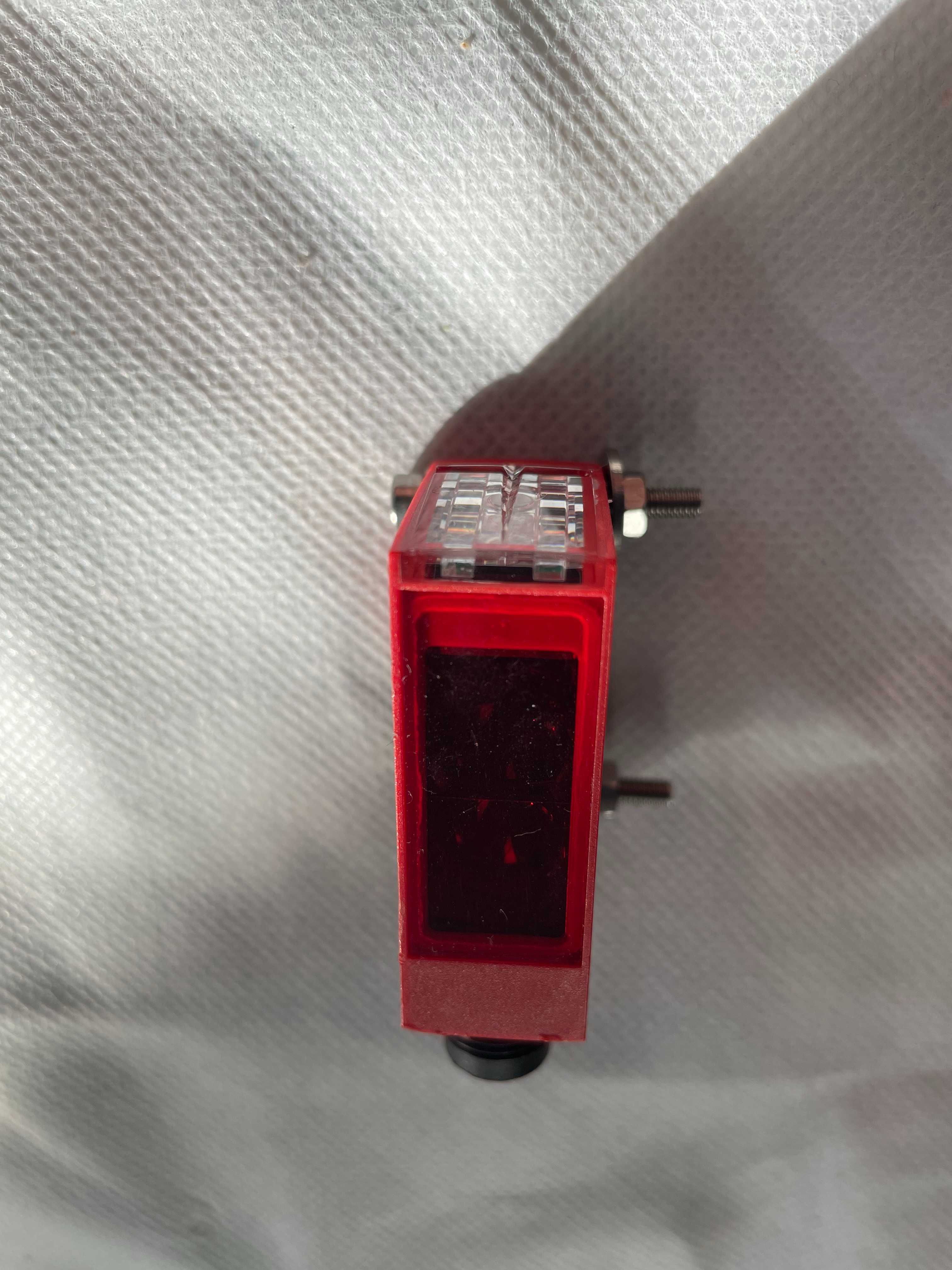 Leuze PRK25C.D1/4P-M12оптичний датчик