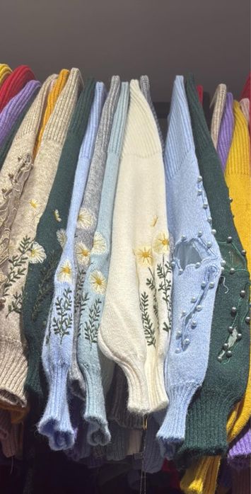 Светр жіночий , светр машинна вязка, нарядний светр