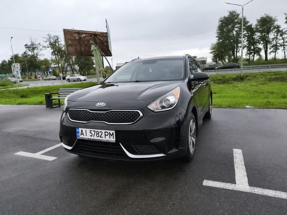 Кіа ніро KIA NIRO