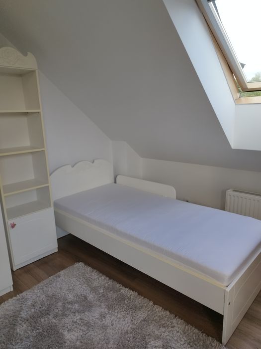 Zestaw mebli Bianco Fiori firmy Meblik