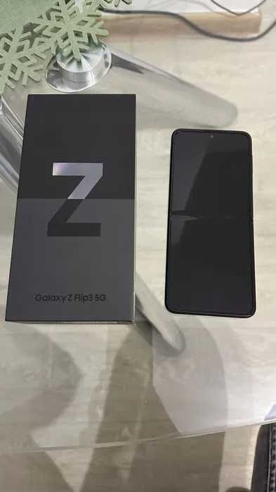 Samsung Galaxy Z Flip3 5 G 128GB