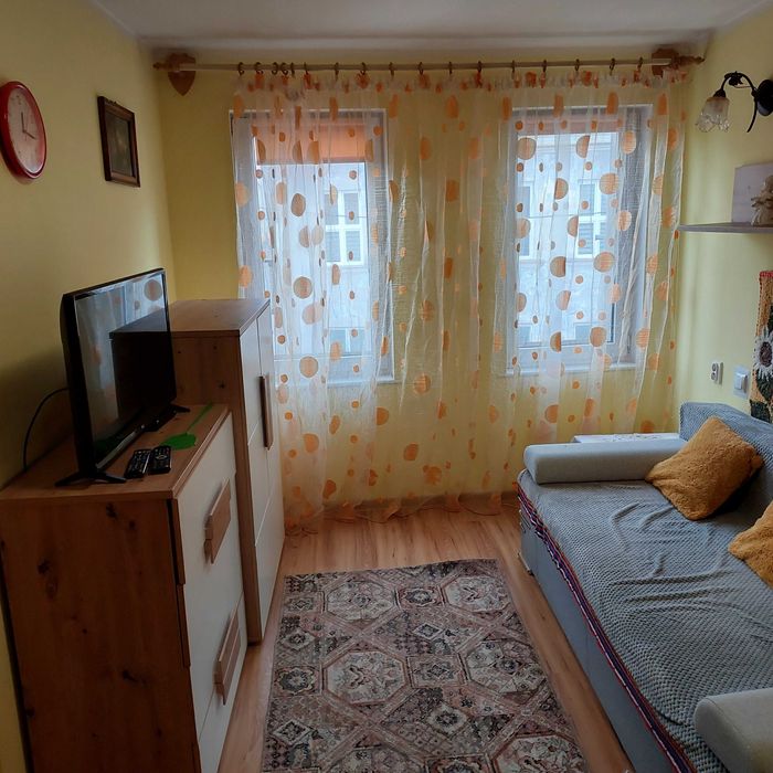 Kawalerka z wyposażeniem . REZERWACJA..