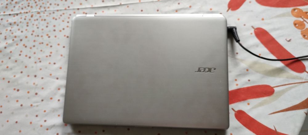 Продам ноутбук на запчастини без ssd