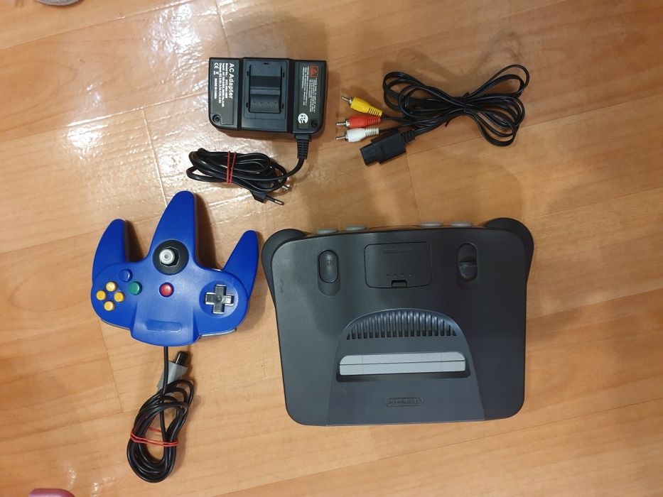 Ігрова приставка Nintendo N64 комплект