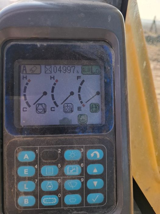 Komatsu PC 210-7