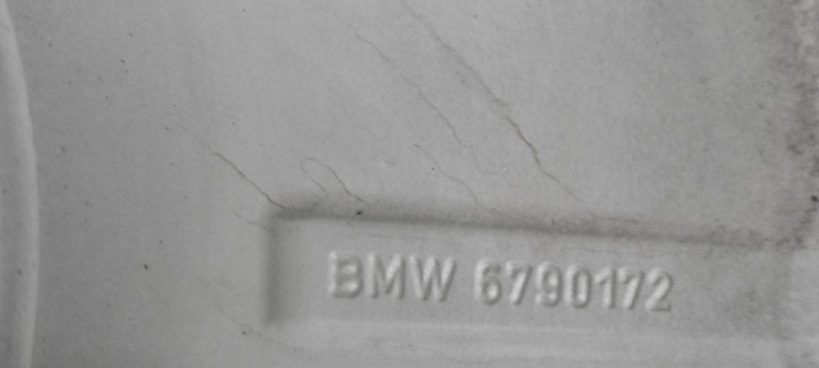 276 Felgi aluminiowe ORYGINAŁ BMW R 17 5x120 otwór 72,5 Bardzo Ładne