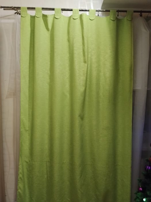 Продам штори для вітальні.