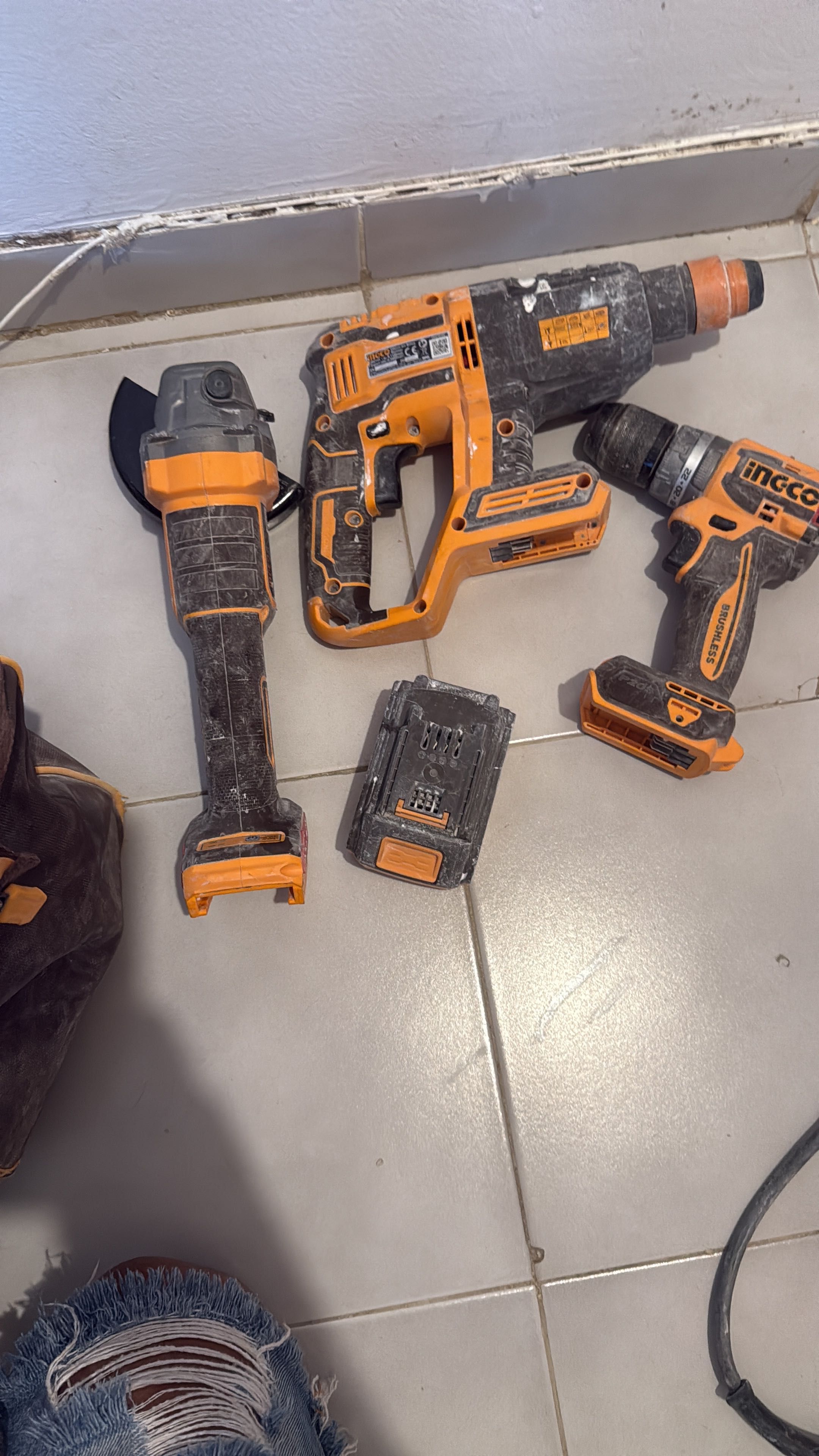 Kit inego rebarbadora,torna , aparafusadeira