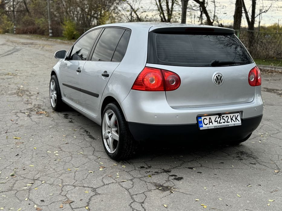 Volkswagen Golf 5 1.6