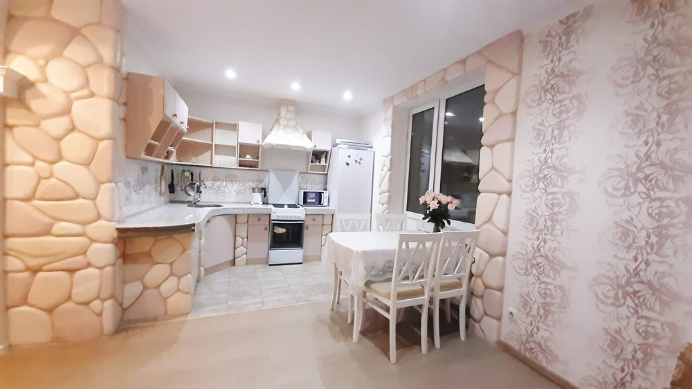 Подобово ,1-2 кім.кв. Власна , Харьківске шосе 17-А, Мега-Сіті..