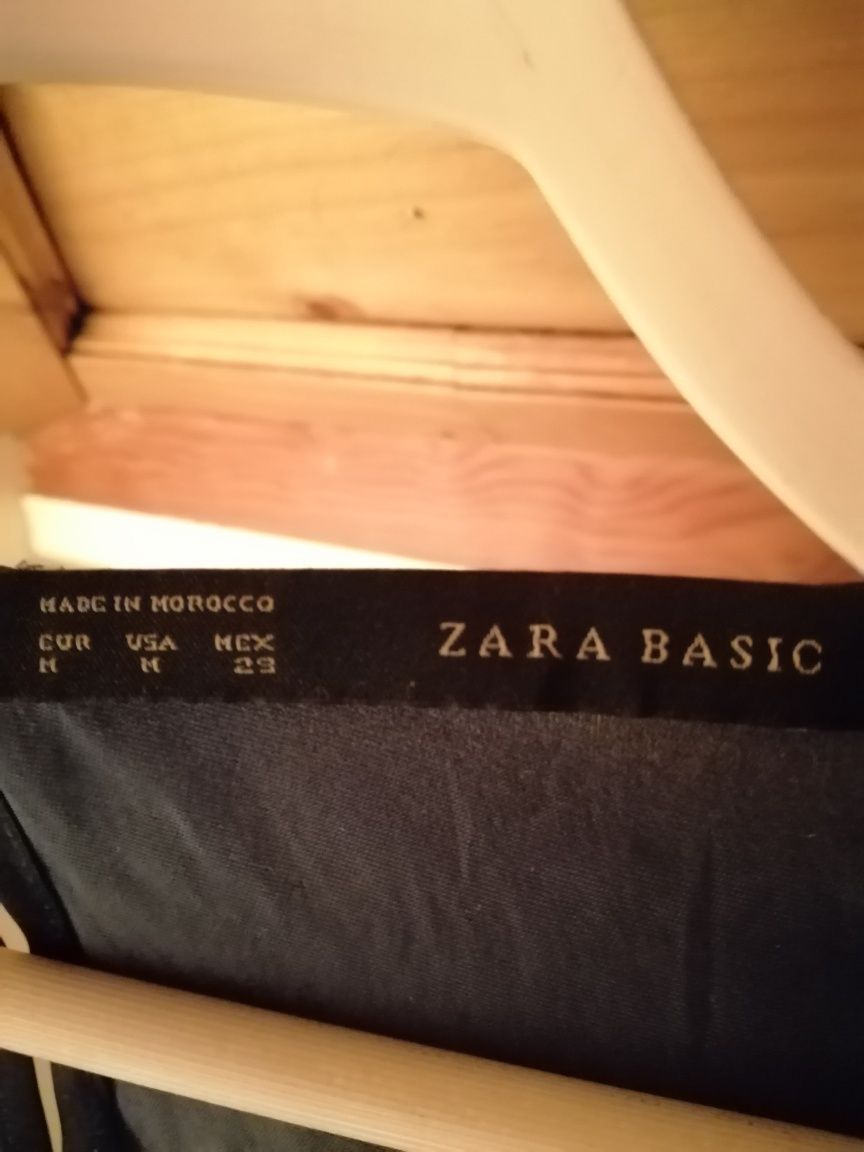 Blusa acetinada da Zara