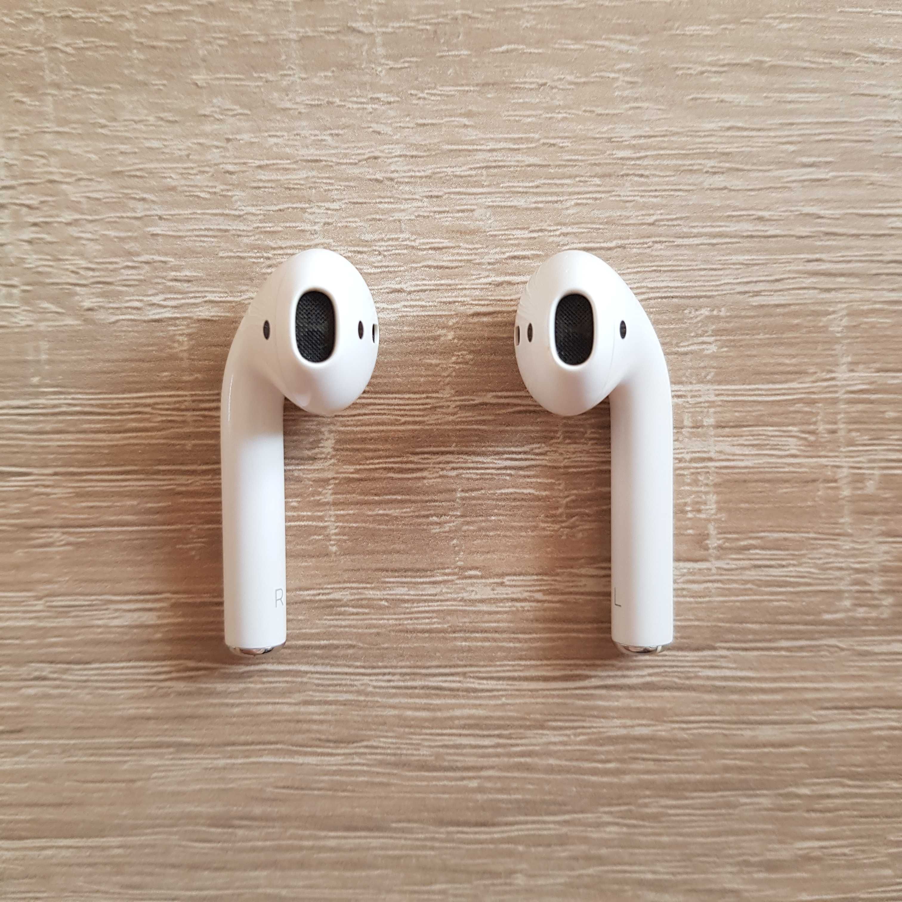 Apple - AirPods 2. generacji