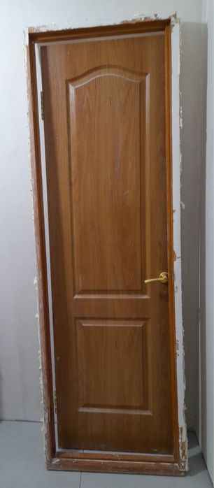 продам міжкімнатні двері