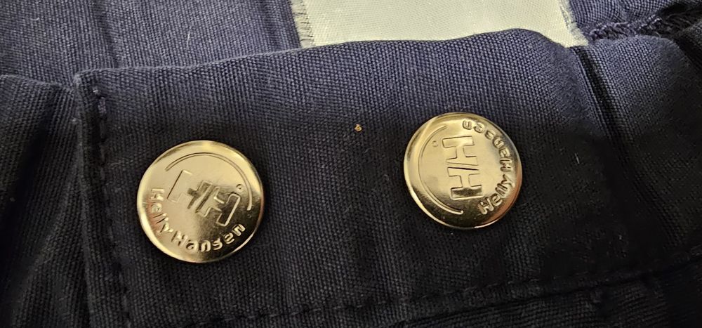 HELLY HANSEN spodnie zimowe męskie narciarskie rozmiar M/L wymiary na