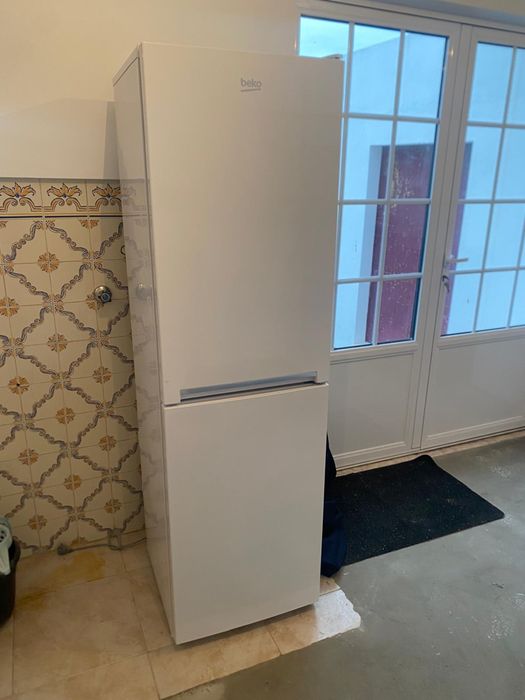 Frigorífico combinado Beko NOVO