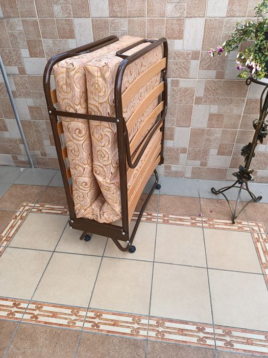 Łóżko polowe rozkładane turystyczne