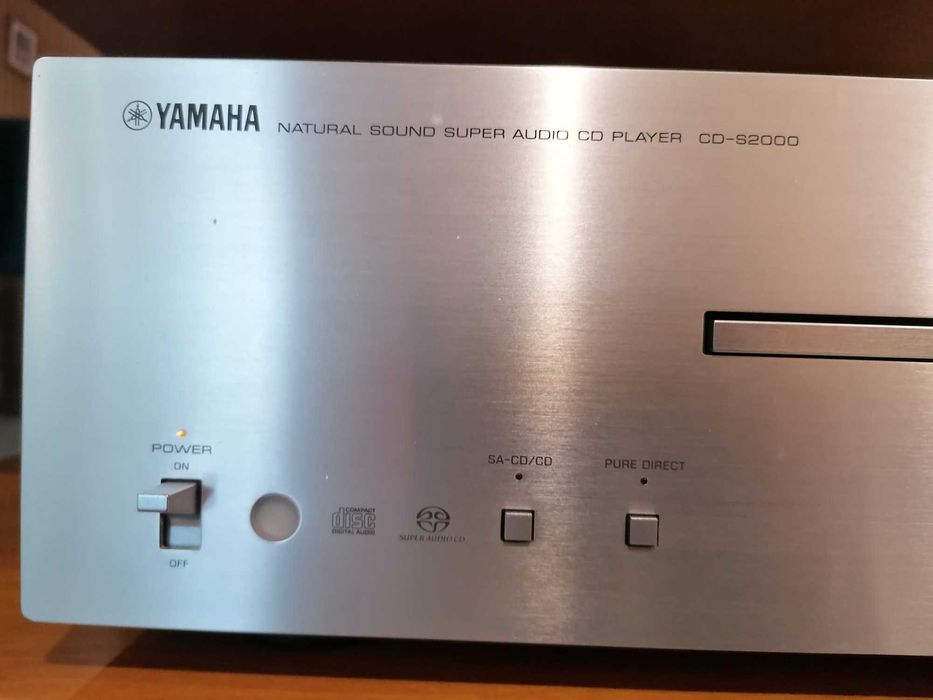 Leitor de cds Yamaha CD-S2000