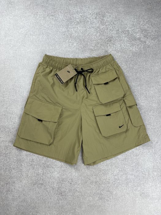 Nike tech woven cargo shorts beige чоловічі шорти оригінал