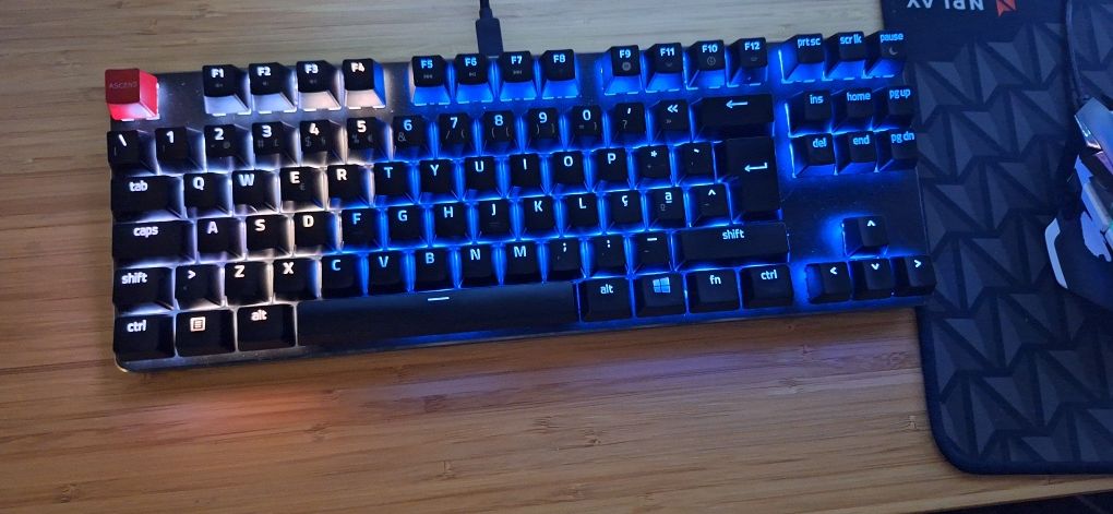 Teclado mecânico custom