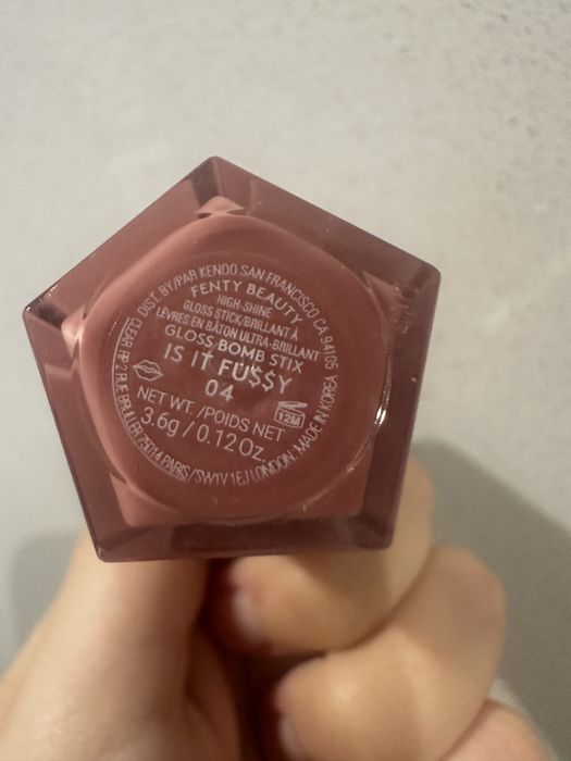 Fenty Beauty Gloss Bomb Stix