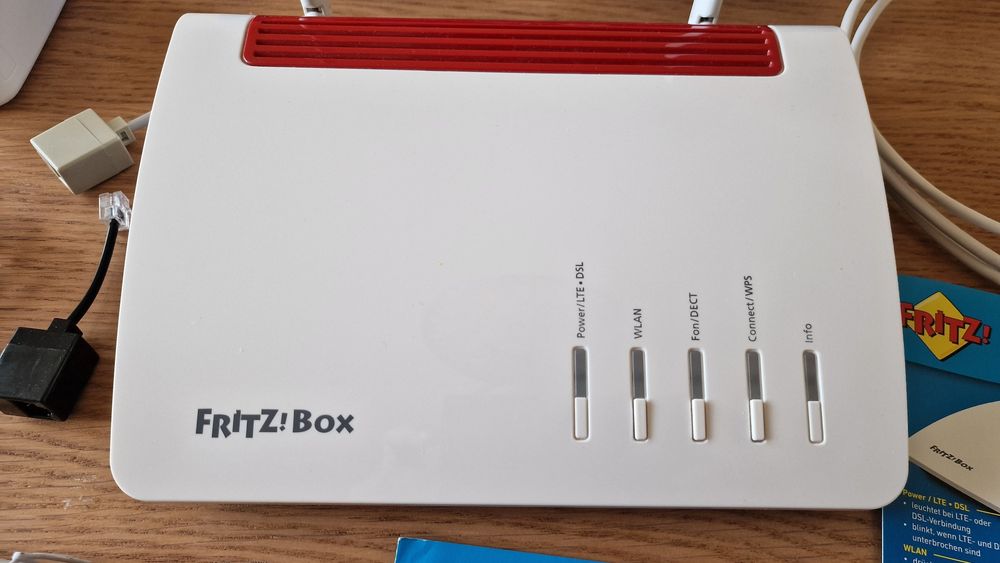 Router Fritz!box 6890