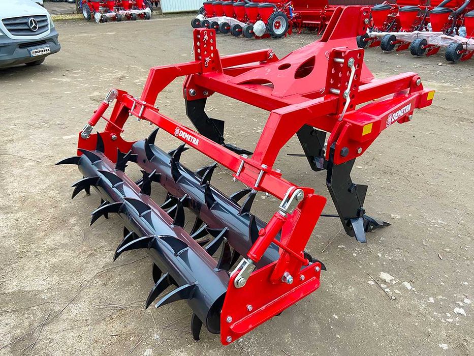 Глубокорыхлитель 2,0 м Чизель 1,5 м 1,8 м  2,5 м Глибокорозпушувач 3 м