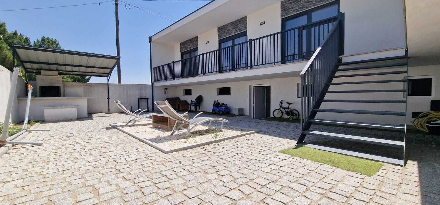 Moradia Independente con Jardin