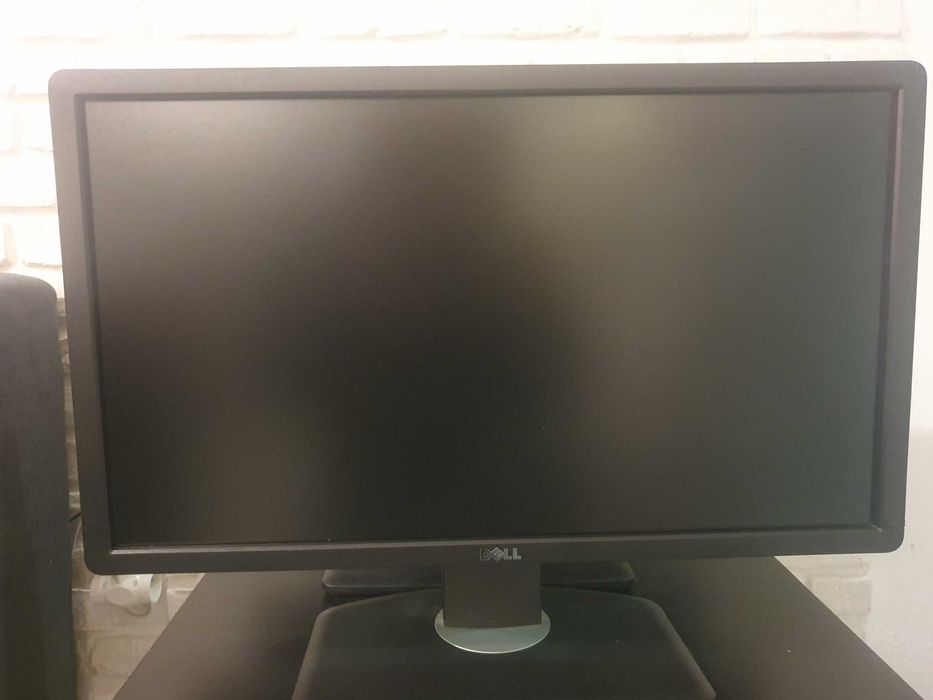 Monitor Dell U2312HMt 23” IPS FullHD 1920x1080 DP, DVI-D, VGA, USBx4