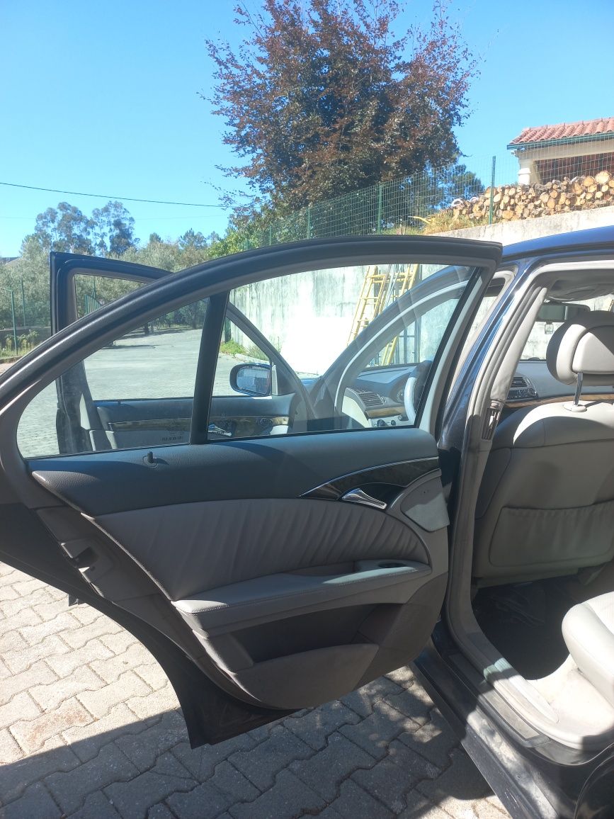 Mercedes Benz e270