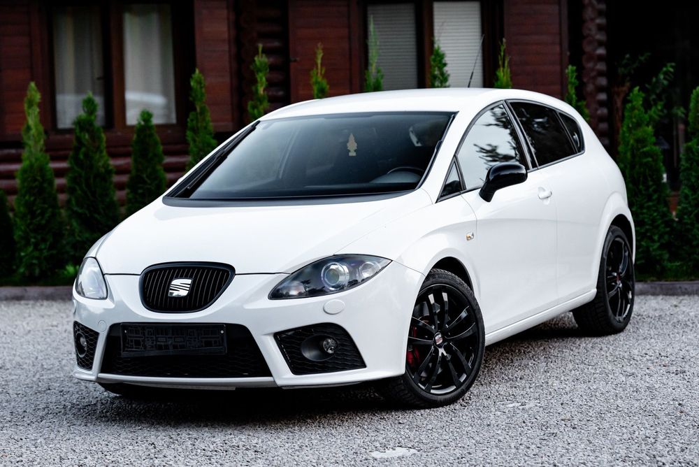 Seat Leon 2.0T 240KM CUPRA Serwis Xenon Klima Tempomat Sport Fotel. Bezwypadkowy