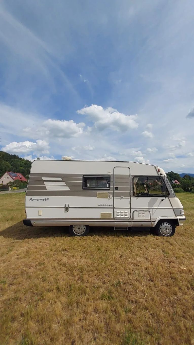 Hymer-Eriba ntegra kamper  Kamper z klimatyzacją w bardzo dobrym stanie to